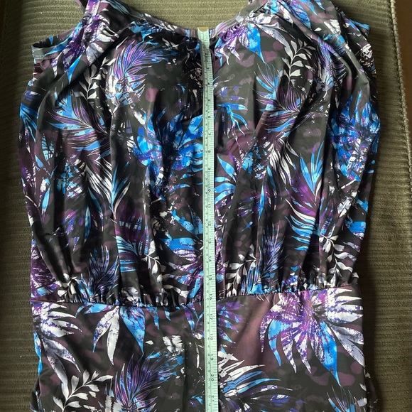 Tankini Top - Picture 4 of 9